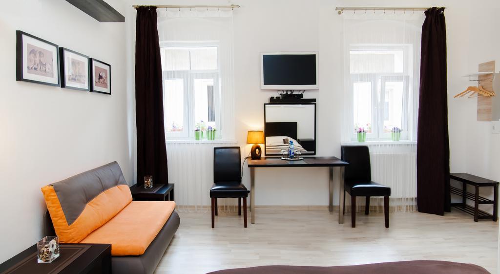 Leo Apartment Братислава Экстерьер фото