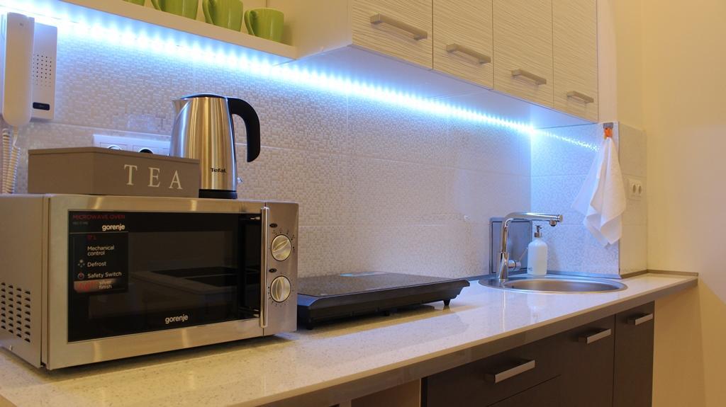 Leo Apartment Братислава Экстерьер фото